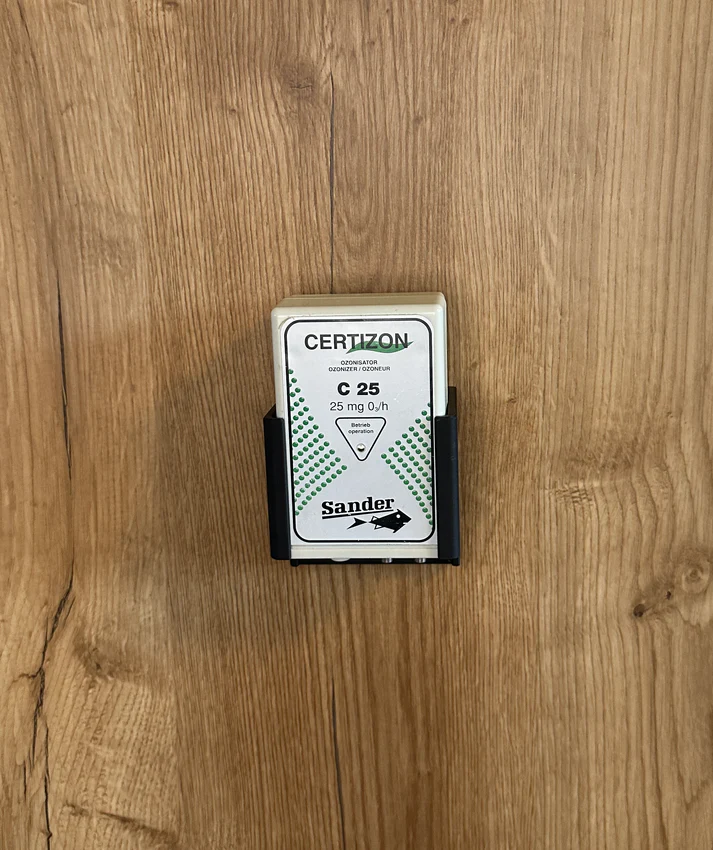 Wandhalterung für Sander Certizon Ozonisator Modelle C25-C200