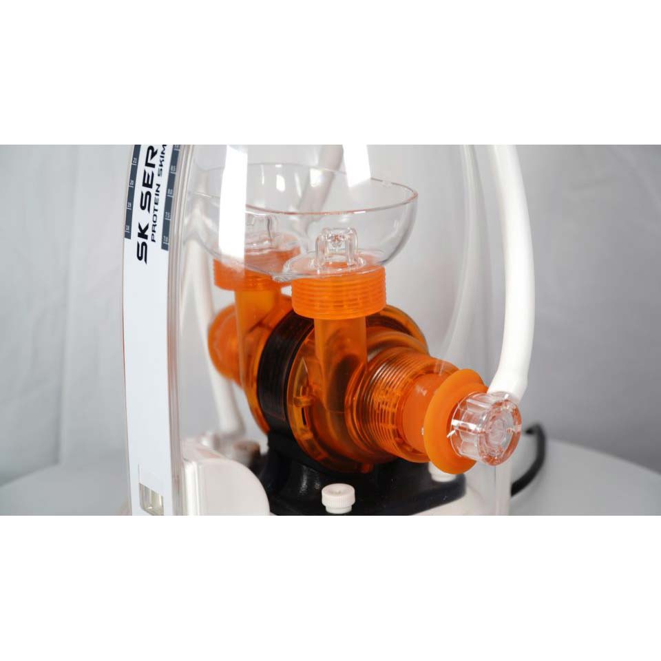 Maxspect Jump Skimmer SK 400 Eiweiß Abschäumer 25 Watt bis 400 Liter